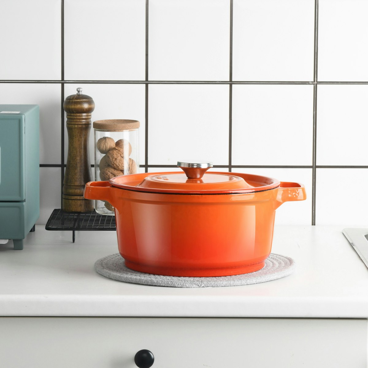 Enamel Cast-Iron Dutch Oven